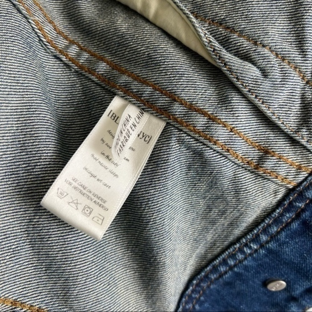 Blank NYC Blue Denim Distressed Crop Jean Jacket Size XS - Picture 9 of 9